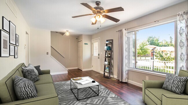 Building Photo - 41760 Wayside Dr