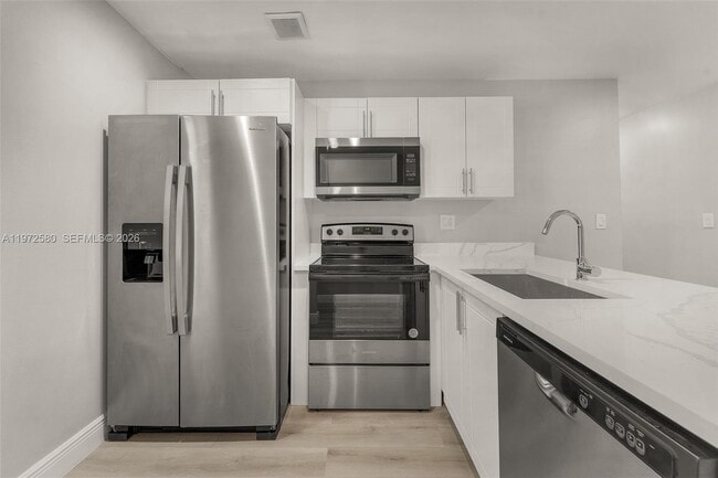 Building Photo - 10379 NW 35th St