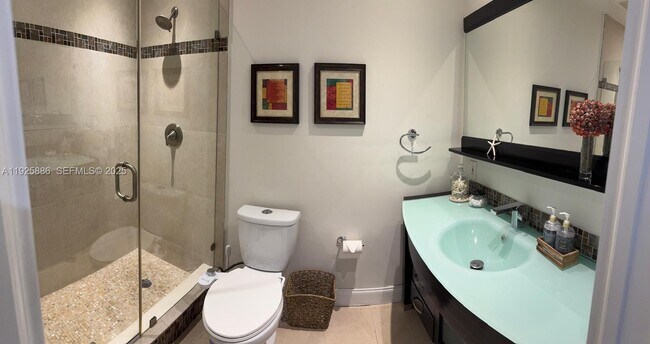 Building Photo - 9412 SW 127th Ave