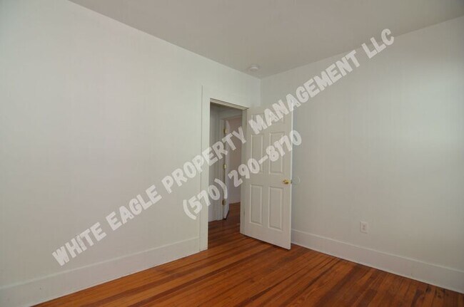 Building Photo - 740 Harrison Ave