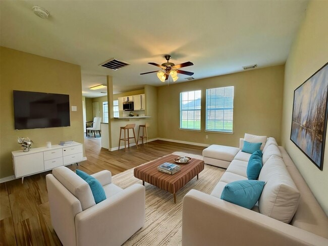 Building Photo - Bear Creek’s Best: A Beautiful Abode!