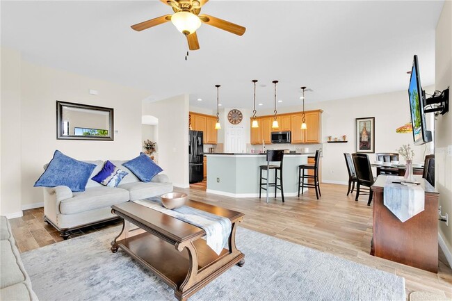 Building Photo - 155 Waltham Ct