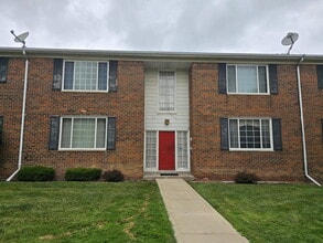 Building Photo - 25348 Shiawassee Cir