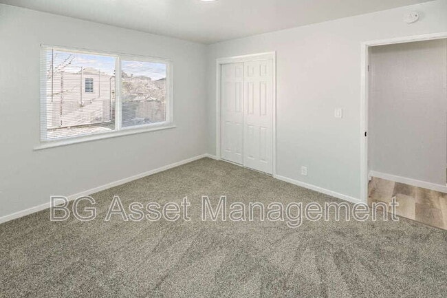 Building Photo - 2309 Eighth St