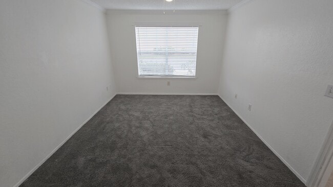 Building Photo - 2200 Key W Ct