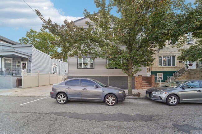 Primary Photo - 6512 Smith Ave