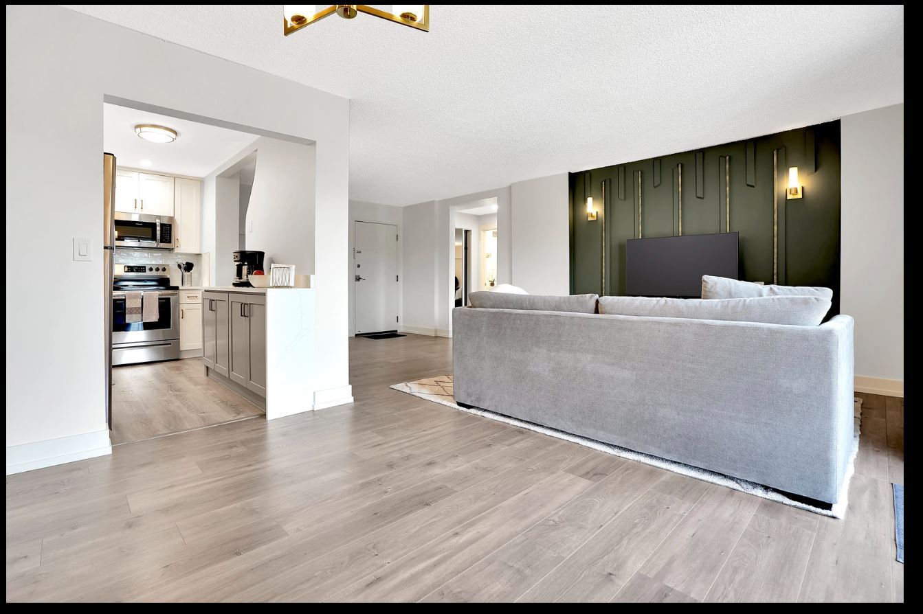 Building Photo - 10 N Wood Ave