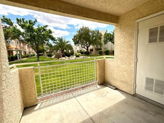 Building Photo - Southwest Las Vegas Condo. 1st Floor. 1 be...