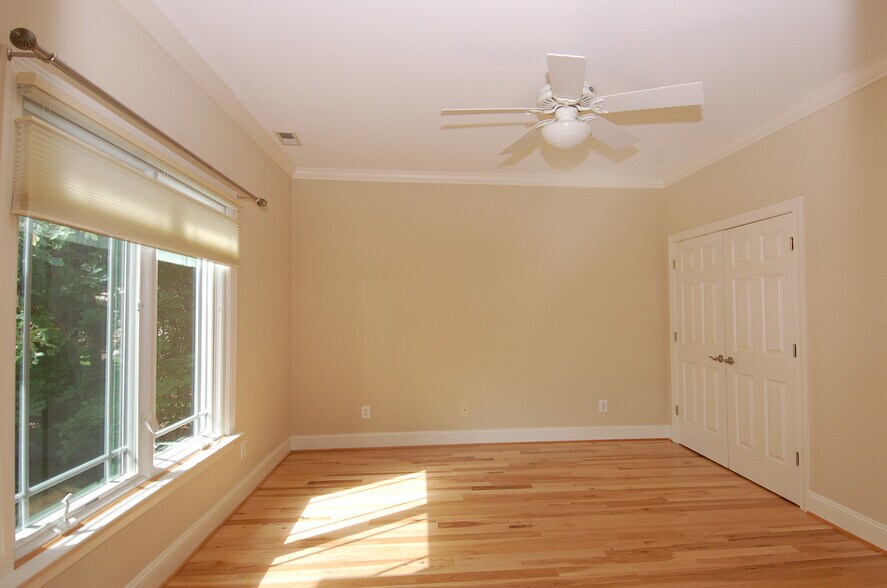 Bedroom 3 - 103 Withwyndle Ct