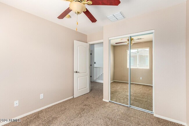 Building Photo - 4334 E Carla Vista Dr
