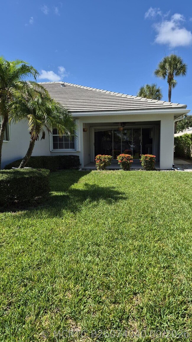 Building Photo - 4426 Lacey Oak Dr