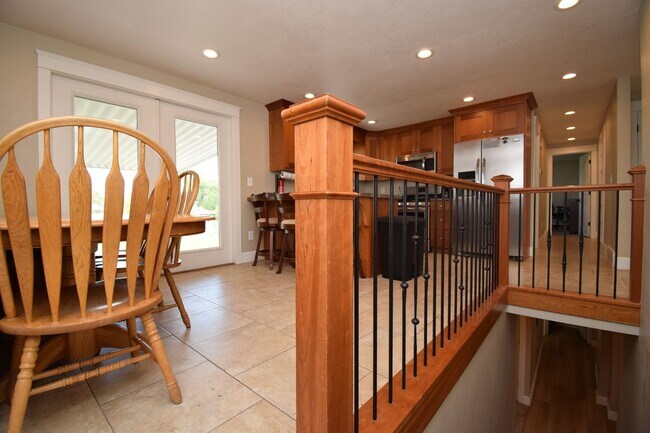 Building Photo - Updated 5 Bed West Valley Gem with Great Layout & Outdoor Living Space!!
