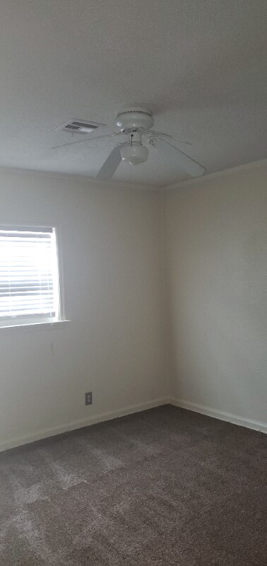 Building Photo - 2130 N Quaker Ave
