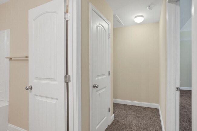Building Photo - 190 Canyon Oak Loop