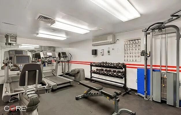 Building Photo - 154 Attorney St