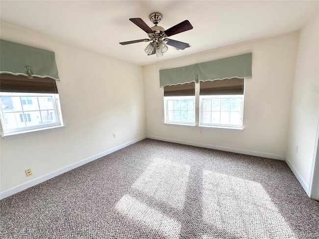 Building Photo - 4806 Ridgecrest Dr