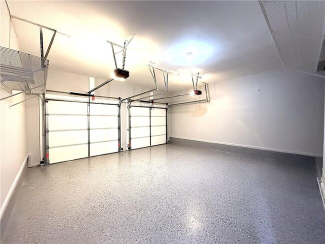 Building Photo - 1310 Rosewood Dr