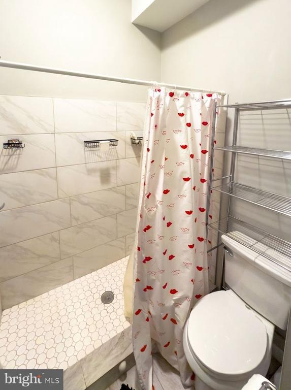 Building Photo - 1724 N Bouvier St