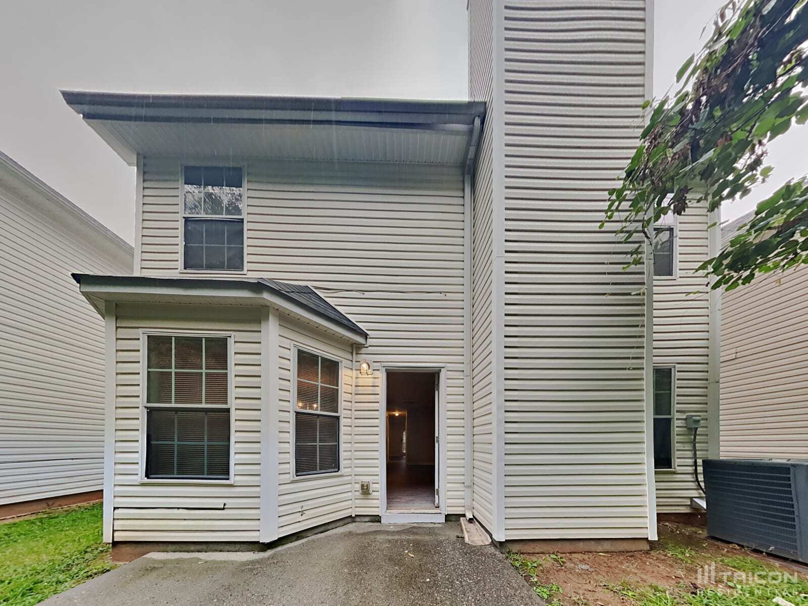 Building Photo - 11260 James Madison Dr