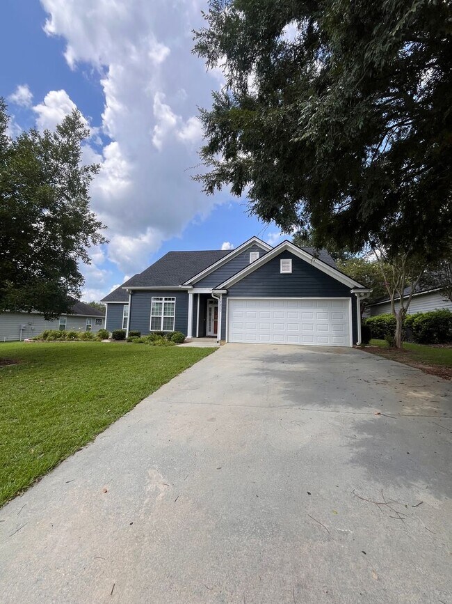 Building Photo - 4077 Huntley Dr