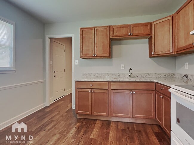 Building Photo - 3622 Bardot Dr