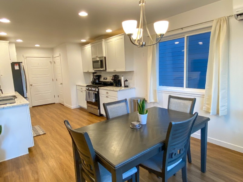 Building Photo - 1589 NW 5th Ave