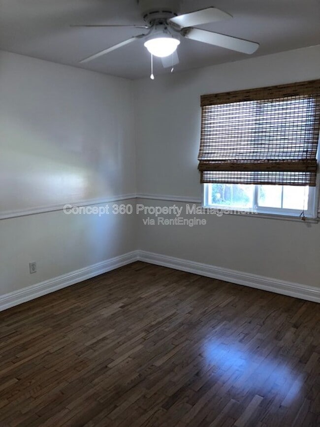 Building Photo - 20935 Conradi Ave