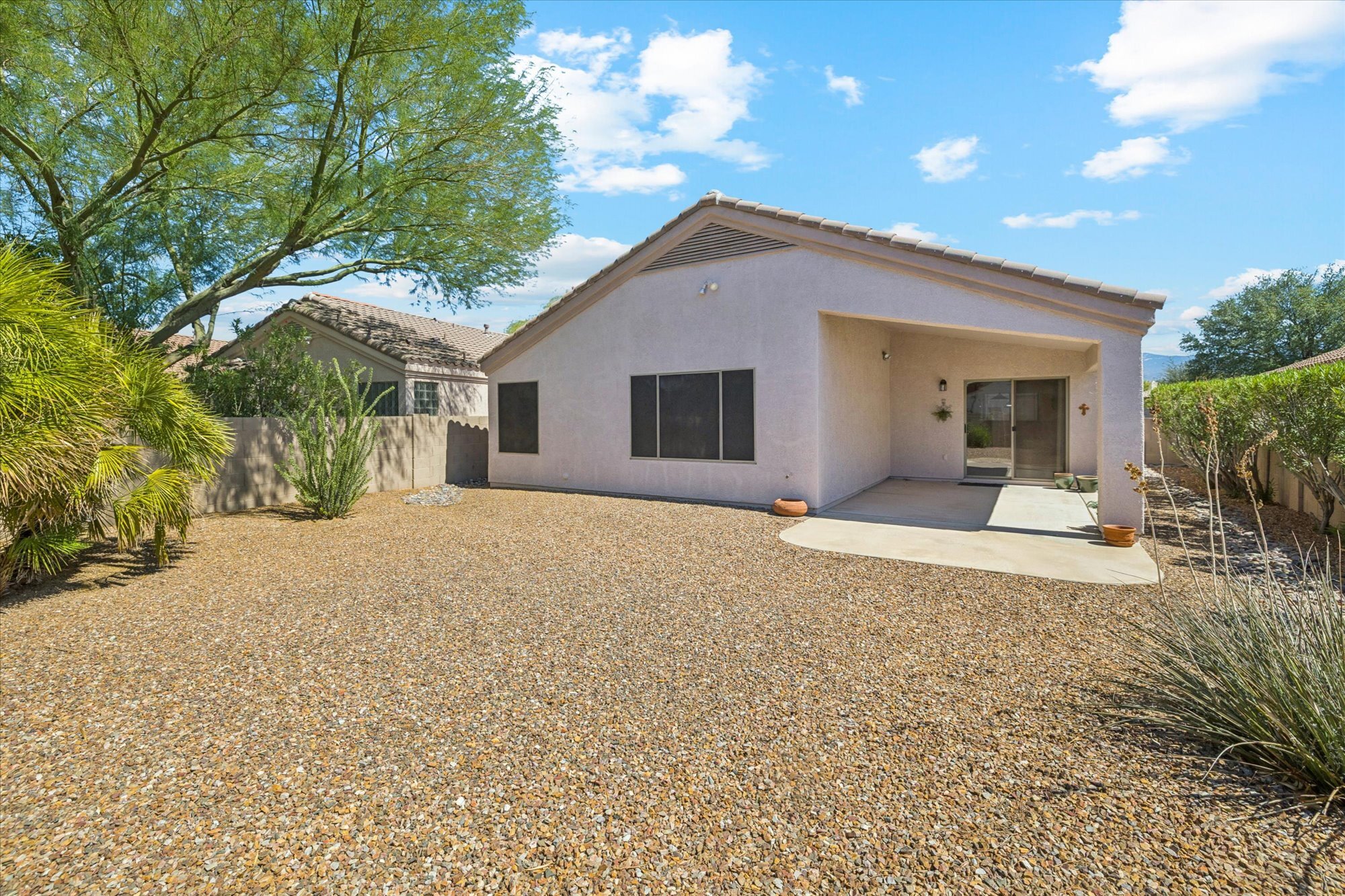 Building Photo - 2311 N Creek Vista Dr