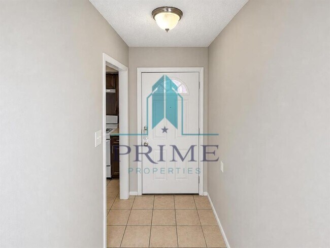 Building Photo - 9900 Randall Dr