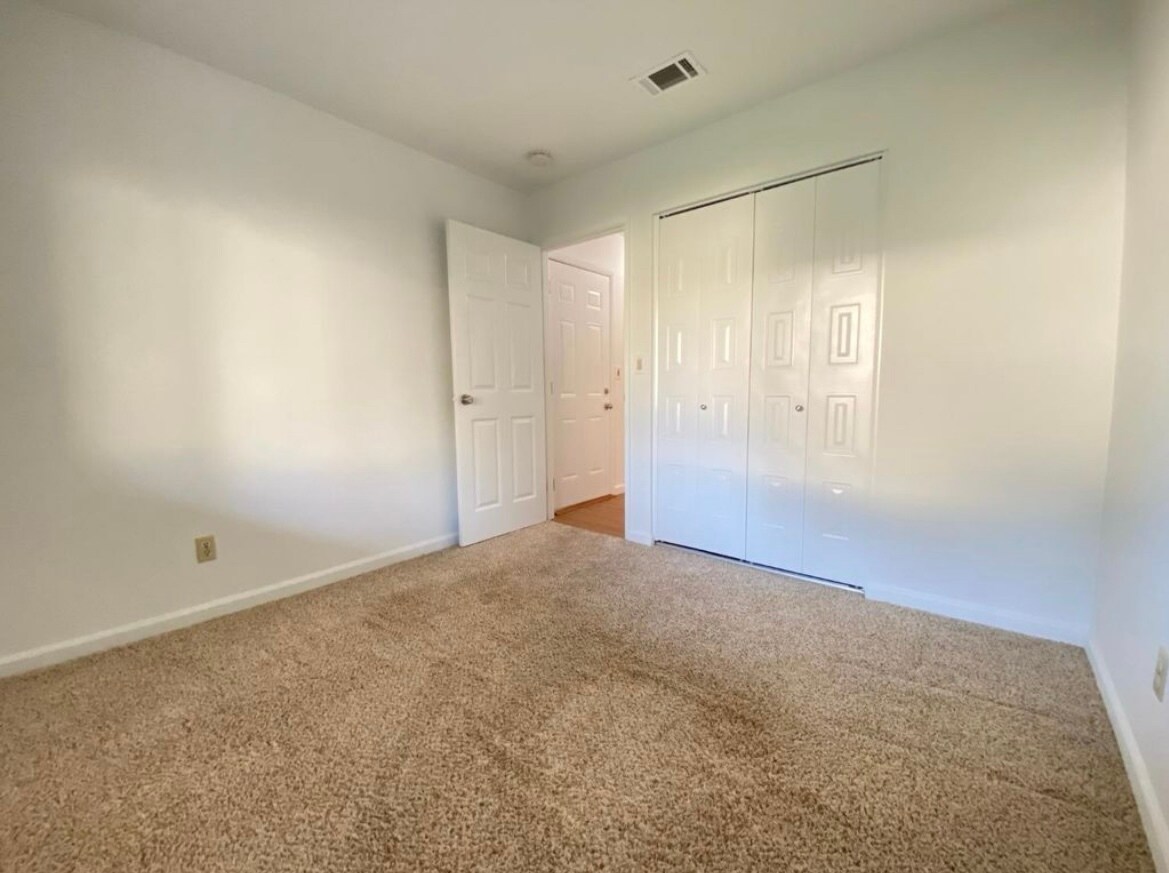 Building Photo - 2308 Filmore Ln