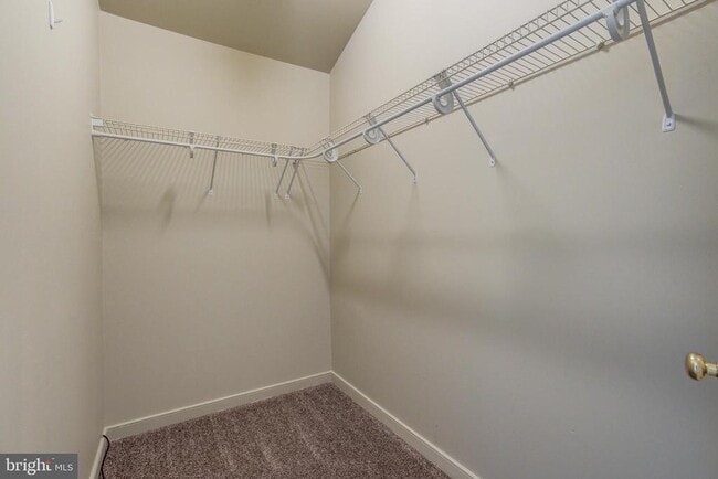 Building Photo - 6716 N Grand Brook Cir