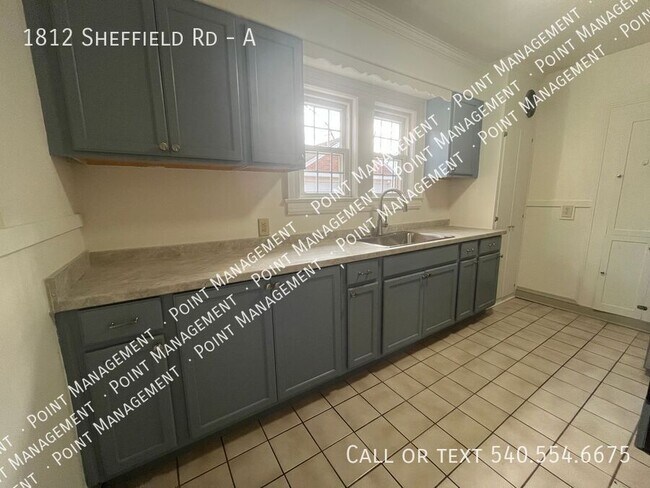 Building Photo - 1812 Sheffield Rd SW