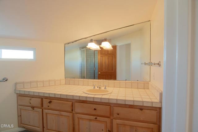 Building Photo - 3637 Ocean Dr