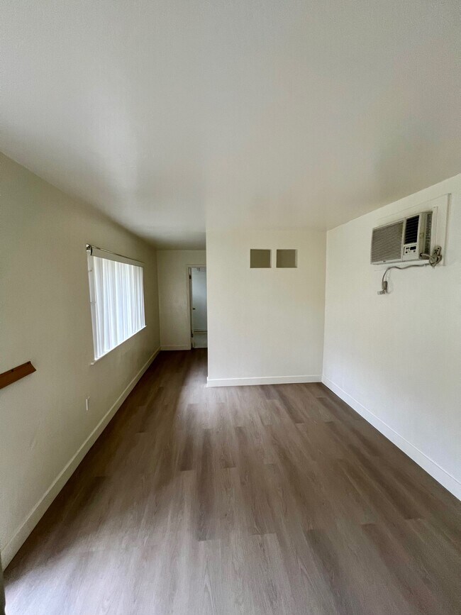 Living Room #2 - 2504 Drake St