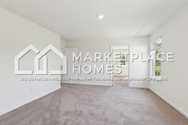 Building Photo - 702 Newtons Wy