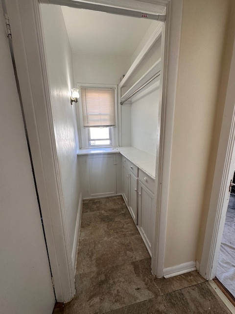 Building Photo - 1096 Elmwood Ave