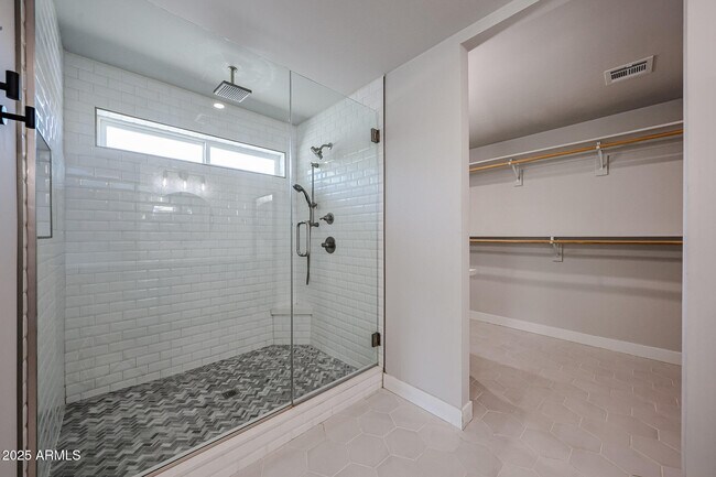 Building Photo - 3524 N 36th St