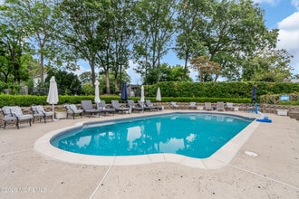 Building Photo - 455 W Lincoln Ave