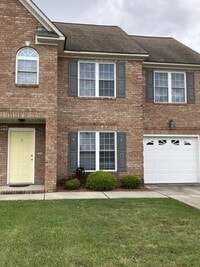 Building Photo - 3916B Sedona Dr
