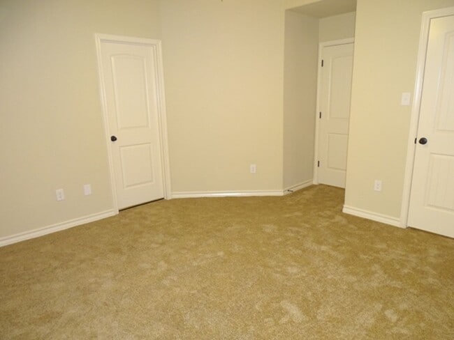 Building Photo - 13911 Annas Way #101, San Antonio, TX. 78233