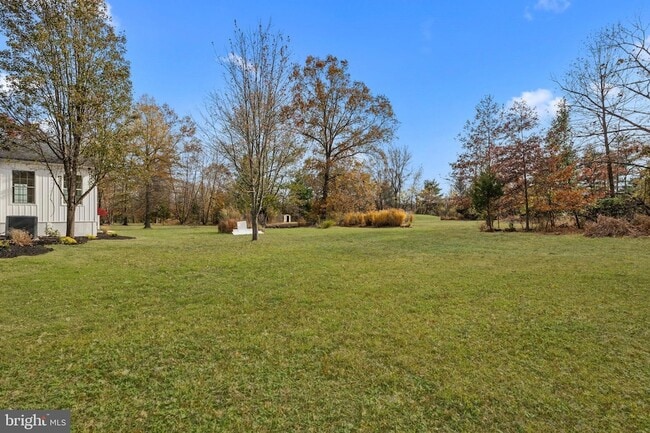 Building Photo - 271 Stoopville Rd