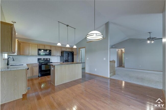 Building Photo - 12026 W Jewell Ct