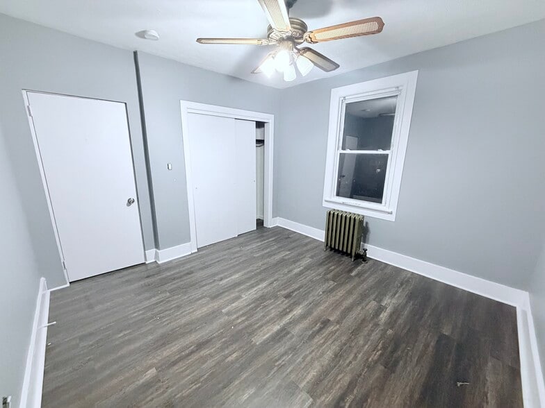 Building Photo - 75 Mount Prospect Ave