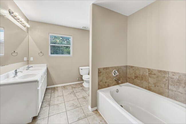 Building Photo - 503 Pine Cluster Ct