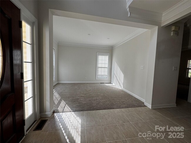 Building Photo - 15628 Sullivan Ridge Dr