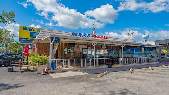 Building Photo - 6758 S Lockwood Ridge Rd