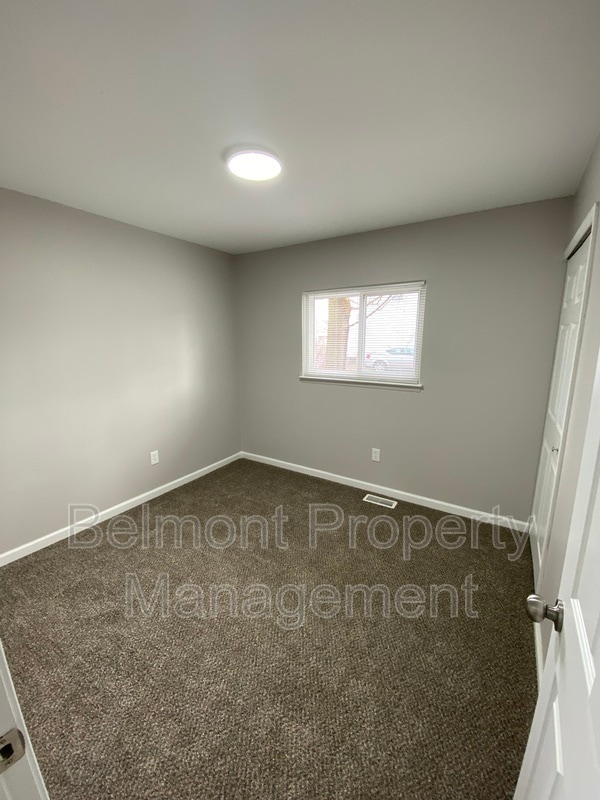 Building Photo - 11020 Hupp Ave