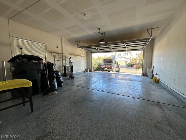 Building Photo - 1109 E Malibu Sands Ave