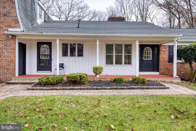 Building Photo - 1674 High Point Ln