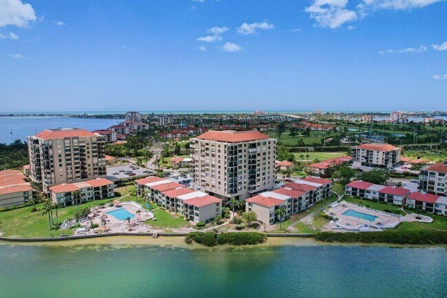 Building Photo - 6322 Palma Del Mar Blvd S